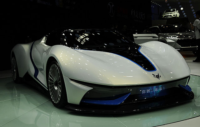 BAIC Arcfox-7, Supercar Futuristik Tampil di Beijing Auto Show 2016  