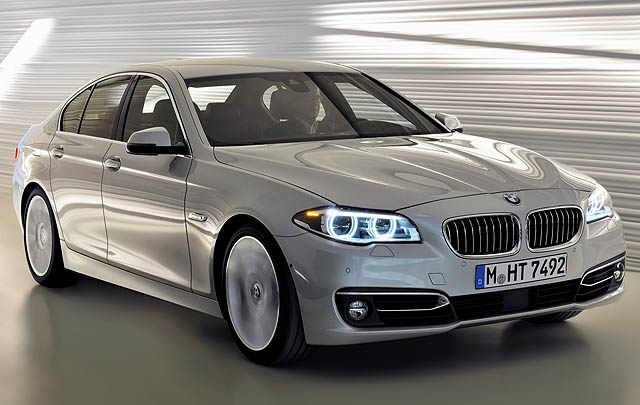 BMW Indonesia Tawarkan Seri 3 & Seri 5 Tanpa Biaya BBNKB  