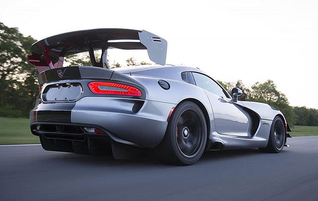 Ini Dia Penampakan Dodge Viper ACR 2016  