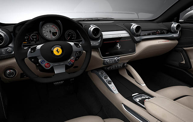 Ferrari GTC4 Lusso Siap Debut di Geneva Motor Show 2016  