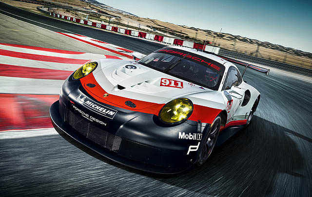 Porsche 911 RSR Terbaru Siap Bersaing di Le Mans  