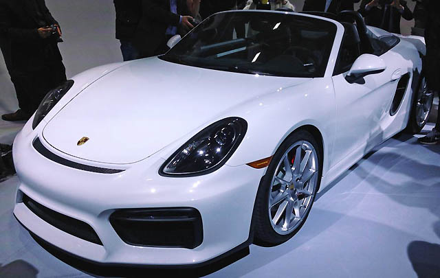 Porsche Boxster Spyder 2016 Debut di New York Auto Show  