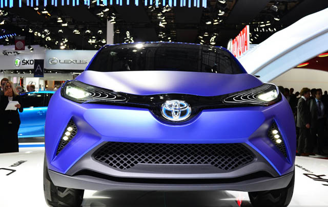 Toyota, Siapkan SUV Kompak Berbasis C-HR Concept?  