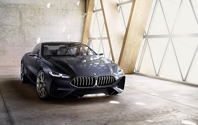 Mewah & Sporty, Inilah Wujud BMW Seri 8 Concept Terbaru  