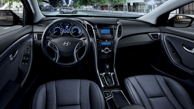 Penampakan Hyundai i30 Generasi Ketiga  