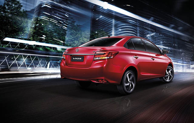 Toyota Vios Facelift Resmi Meluncur di Thailand  