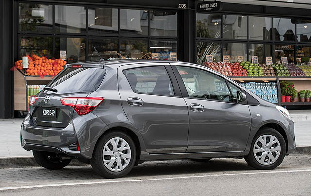 Toyota Yaris Facelift Terbaru Resmi Mengaspal di Australia  