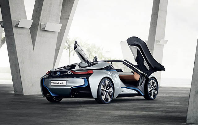 BMW i8 Spyder Akhirnya Siap Diproduksi  