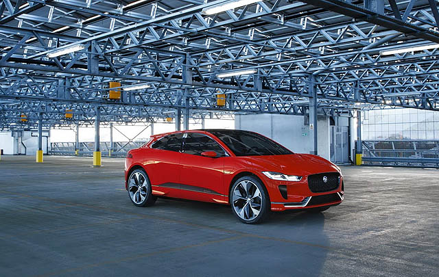 Jaguar I-PACE Concept Siap Tampil di Geneva 2017 (Video)  