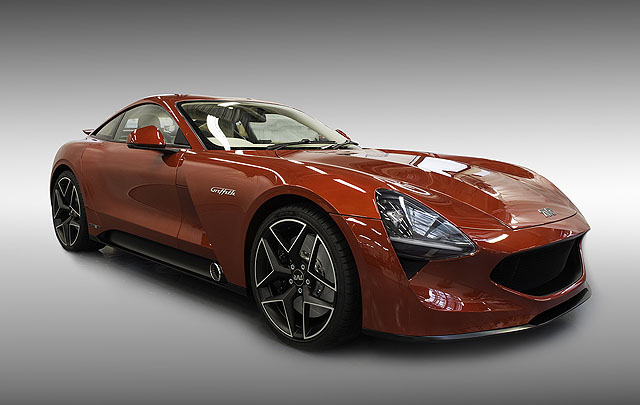 Ini Dia Tampang Mobil Sport TVR Griffith Terbaru  