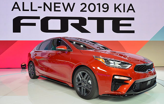 All-New KIA Forte Debut di Detroit Motor Show 2018  