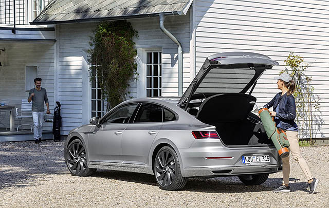 VW Arteon Terbaru Siap Debut di Chicago Motor Show