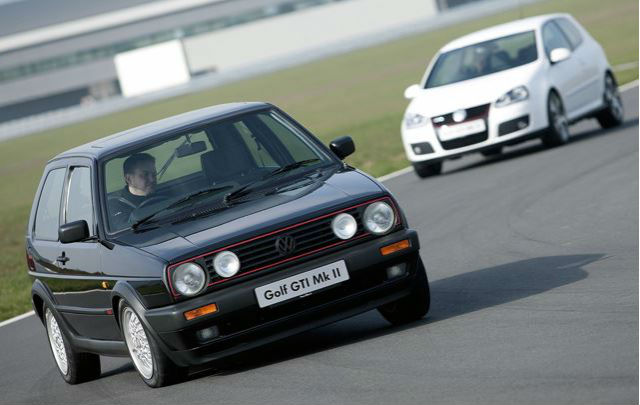 VW Golf: 40 Tahun Menjadi “Ikon Hatchback”  