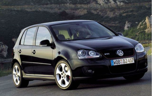 VW Golf: 40 Tahun Menjadi “Ikon Hatchback”  