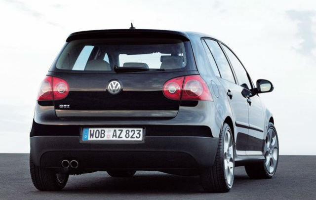 VW Golf: 40 Tahun Menjadi “Ikon Hatchback”  