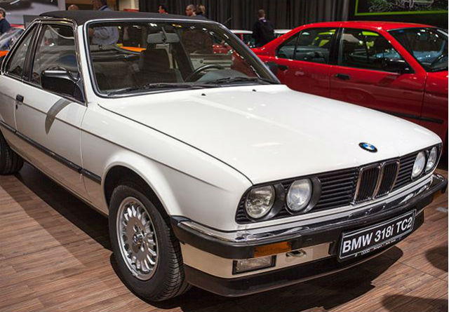 Parade BMW “Timeless Classics” di Techno Classica  