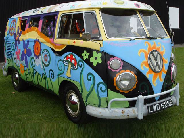 Salam Perpisahan dari “The Hippie Van"  