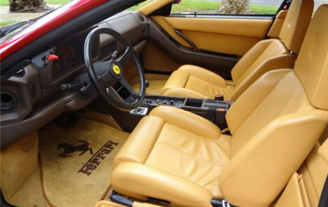 ‘80 Legends: Ferrari Testarossa & Lamborghini Countach  