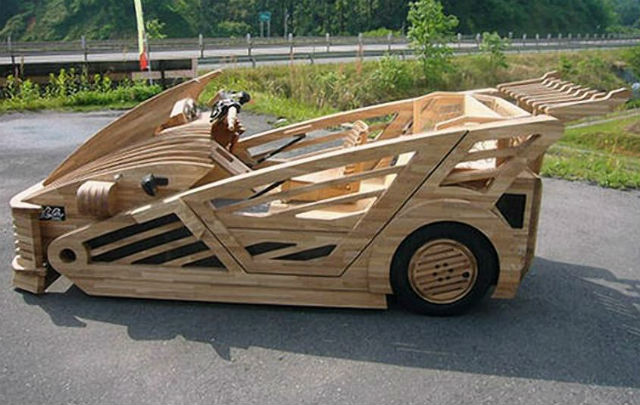 Maniwa: “Supercar” dari Kayu  