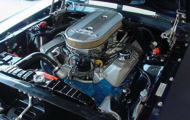 Pertempuran Mustang Shelby GT500s: 1967 VS 2010  