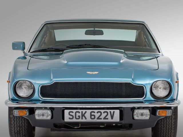 Series 4 “Oscar India”:  Versi Aston Martin V8 yang Paling Langka  