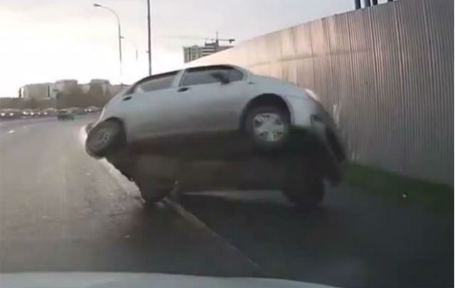 “Dash-Cam Level WTF!”: Bikin Sesak Napas  