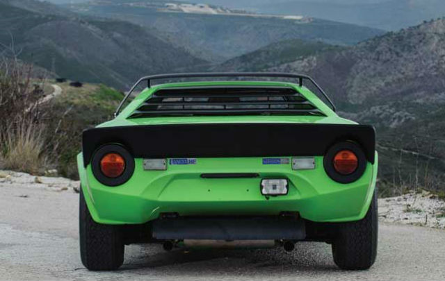 Lancia Stratos HF Stradale: Si Hijau yang Mentereng  