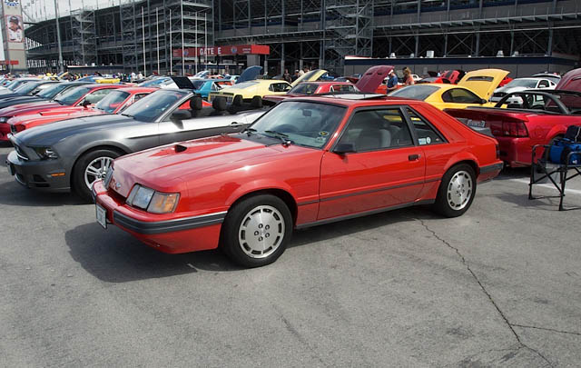 Highlights 50 Tahun Ford Mustang: Las Vegas Motor Speedway  