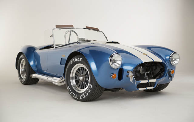 Edisi 50 Tahun Shelby Cobra 427 Diluncurkan  