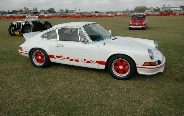 Porsche 911 Carrera RS (1973) yang Menyenangkan  