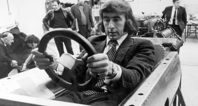 Jackie Stewart: Orang Pertama yang Semburkan Champagne di F1  