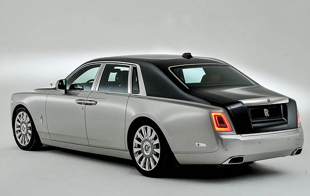 All-New Rolls-Royce Phantom Resmi Diluncurkan  