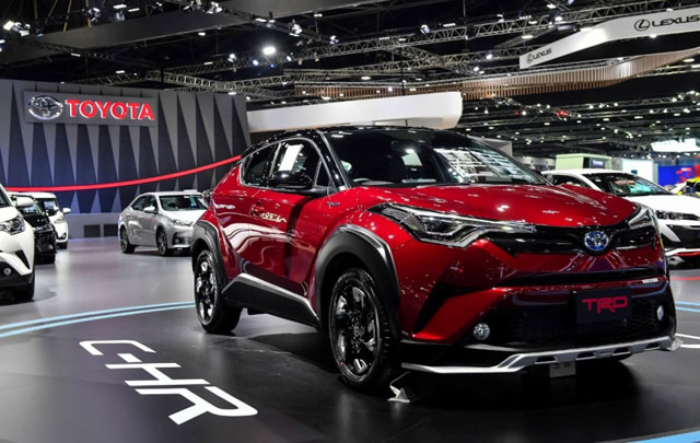 Toyota C-HR Dipastikan Meluncur Minggu Depan  