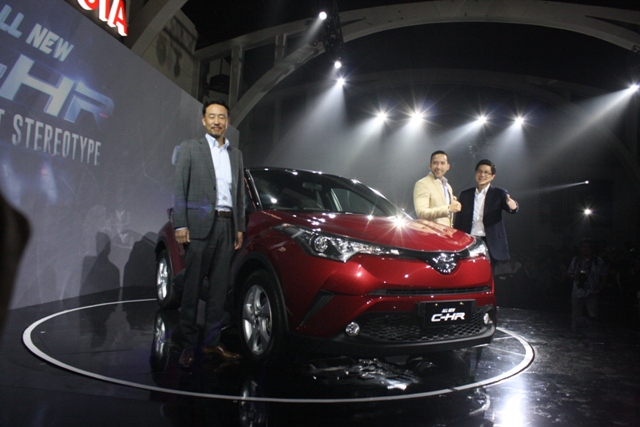 Toyota C-HR Sudah Bisa Dibeli Mulai Harga Rp 488,5 juta  