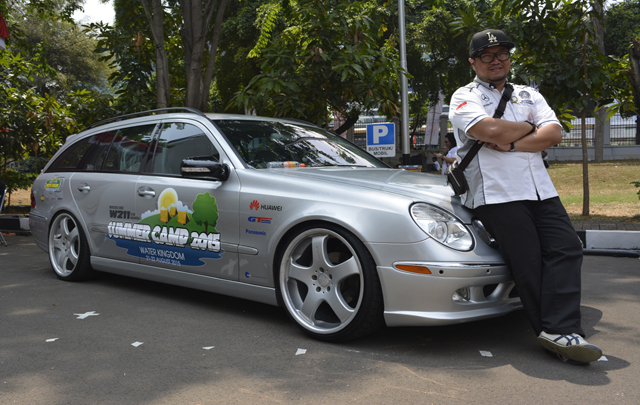 HUT RI ke-70, MB Club INA Gelar Upacara Bendera