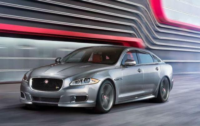 Jaguar XJ 2.0 Masuk Indonesia dan Dibanderol Rp 2,19 Miliar  