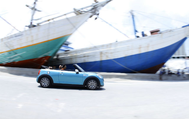 FIRST DRIVE | MINI Cooper S Cabrio: “The Bluish”  