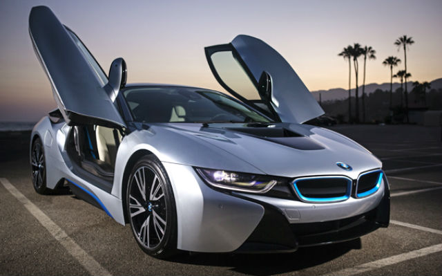 BMW i8 Sudah Bisa Dibeli di Indonesia!  