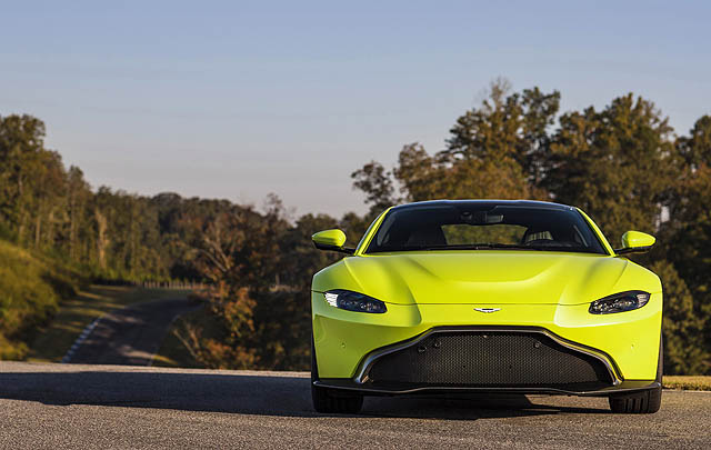 New Aston Martin Vantage Resmi Diperkenalkan