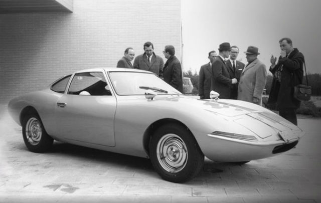 Opel Experimental GT (1965): Bayi Corvette dari Eropa  