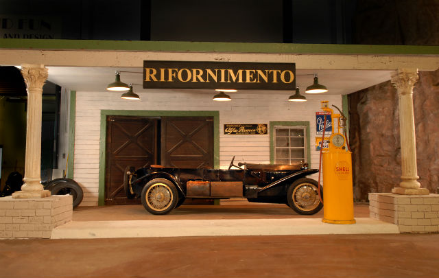 Simeone Foundation Automotive Museum: Koleksi Mobil Sport sang Dokter  
