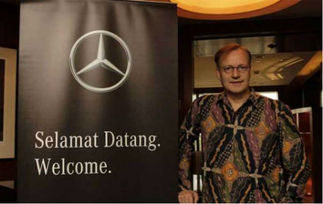 “Status Quo” Mercedes-Benz Indonesia    