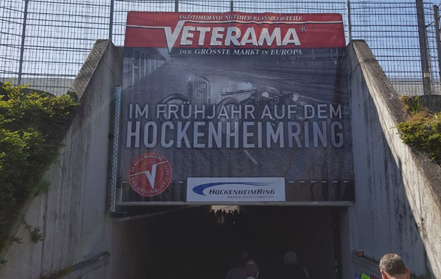 Sunny Ruslie Lanjut Keliling Dunia, Mampir ke Veterama Surganya Mobil Klasik