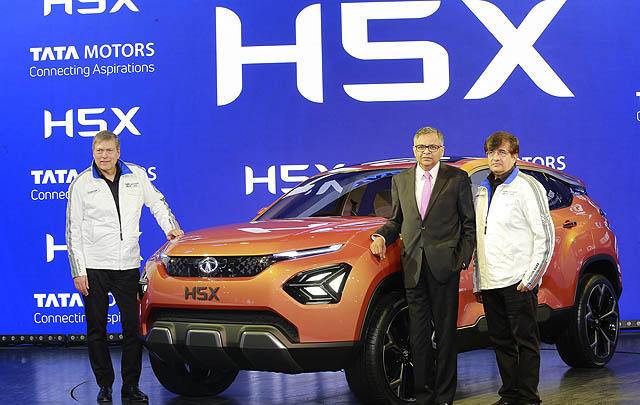 Tata H5X Crossover Concept Resmi Debut di Delhi Auto Expo 2018  