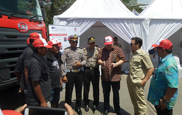 UD Trucks Gelar Program Apresiasi Pengemudi Truk di Pasuruan  