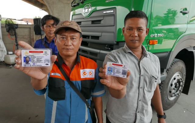 UD Trucks Indonesia Berikan Apresiasi Kepada Supir Truk  
