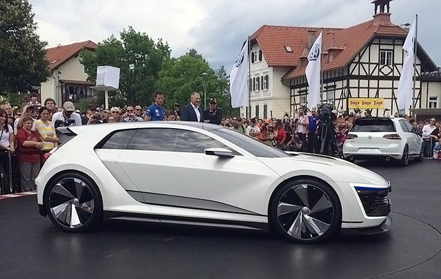Volkswagen Golf GTE Sport Concept Debut di Wörthersee  