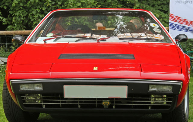 Dino 308 GT4: Ferrari Paling “Strong” di Era 1970-an  