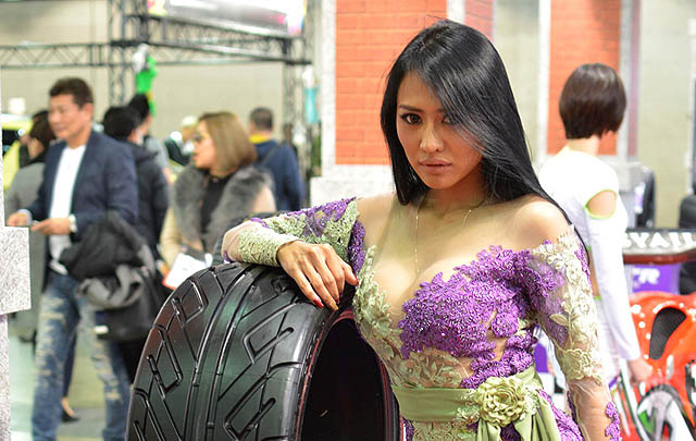 Game 'Om Telolet Om' Ramaikan Tokyo Auto Salon 2017  