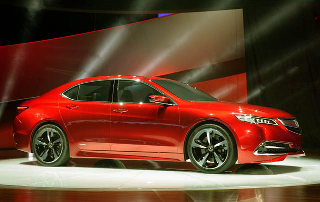 Acura TLX Versi Produksi Segera Debut di New York  